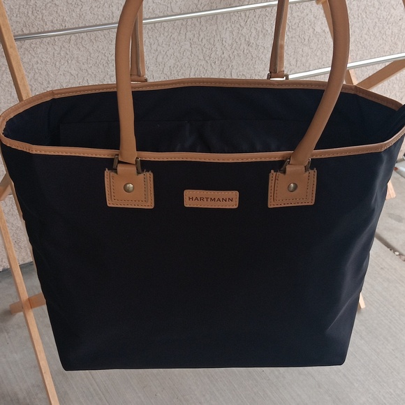 Hartmann Black and Tan Women's Tote Bag - Picture 10 of 12